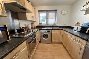 Kitchen- click for photo gallery